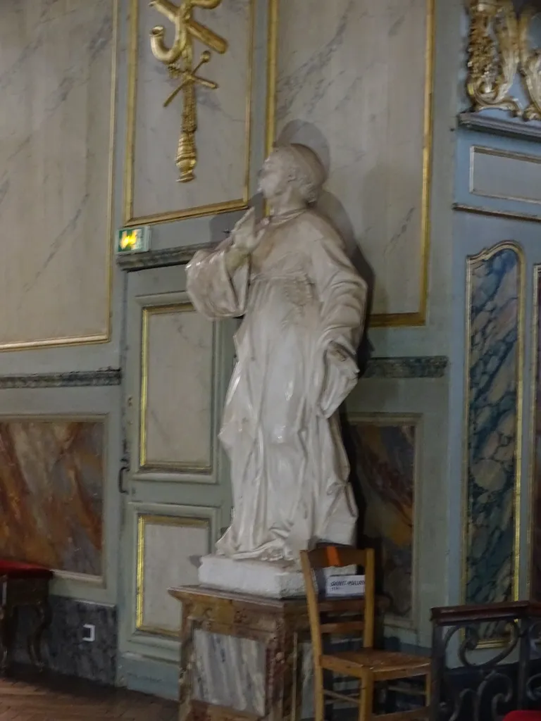 Statue de Saint-Maurice dans l'Église Saint-Nicolas à Loudéac
